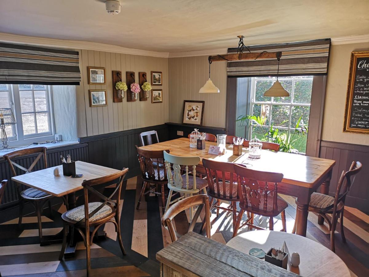 The Crown Inn Gayton (Norfolk) Exterior foto